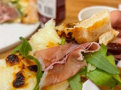 -城市大道红炉披萨烘焙坊