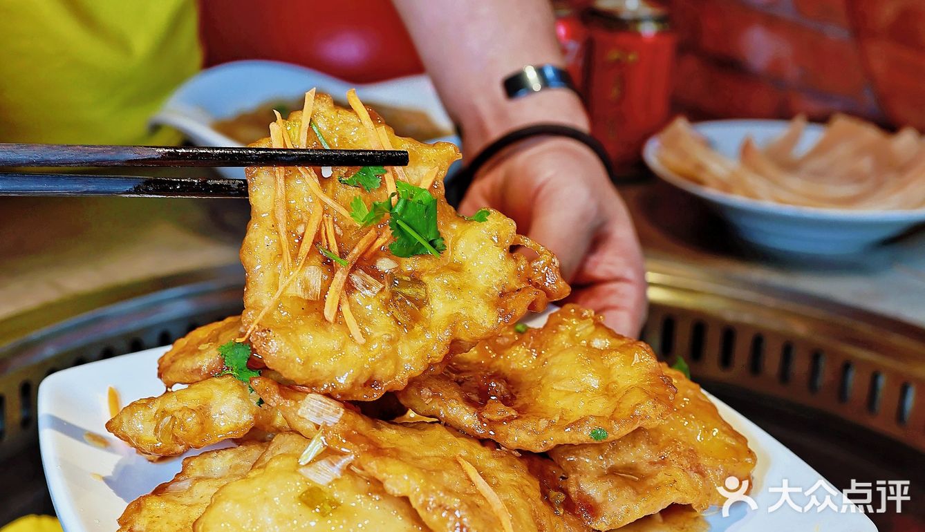 上海｜被东北朋友带来吃的铁锅炖。。。香😭了！