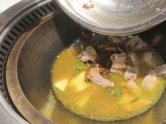 -遇东北林区铁锅炖(南开店)