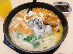 -灵芝妹子海鲜米线(凯德和平广场店)