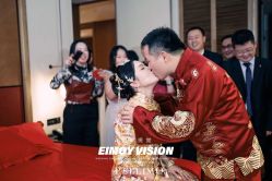 -派丽莫Pellimo原创设计婚纱品牌