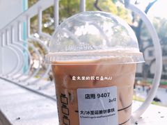 圣诞姜饼拿铁-星巴克臻选(广州沙面店)