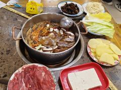 -乳仔牛牦牛汤锅 烤羊排(松潘古城店)