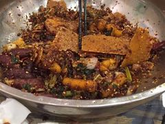 -嘎嘎鸭下巴·爆辣干锅(明教寺店)