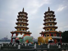 -龙虎塔