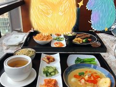 -华强广场酒店-椰香高空自助餐厅
