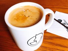 -新华里咖啡书吧(新华书店小寨店)