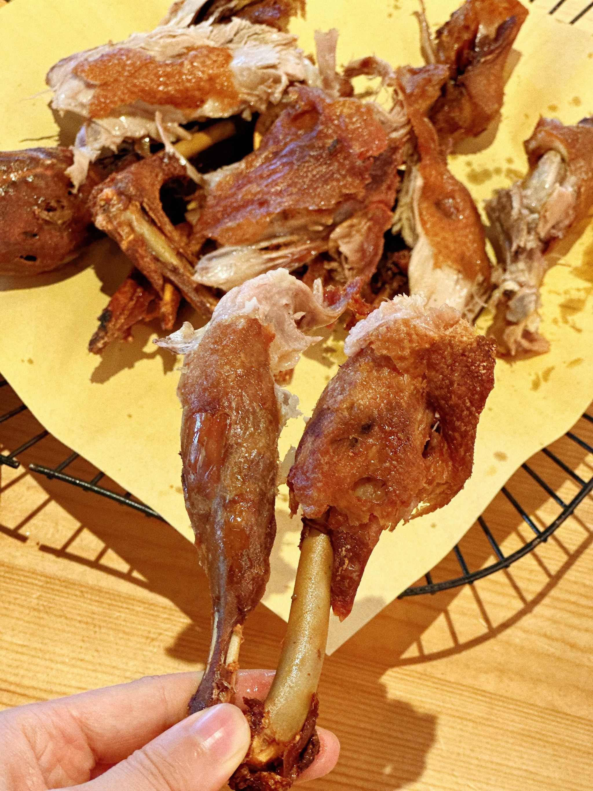 这香酥脆嫩的手撕鸭鸭子08啊!