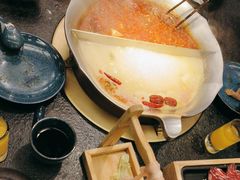 -湊湊火锅·茶憩(打浦桥日月光店)