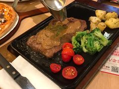 -必胜客(机场路店)