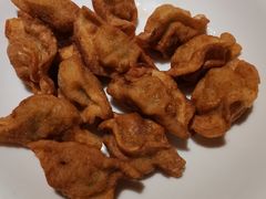 -茸梅路右拐龙虾-农家菜(松江店)