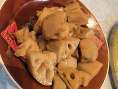 -泉畔人家·老济南经典鲁菜(大明湖店)