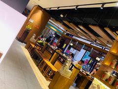 -呷哺呷哺(万达新世界店)