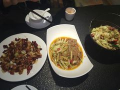 -万重锦·人文川菜馆(骡马市店)