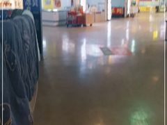-渔人湾码头海鲜市场负二楼