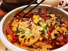 -辣螃铠盆盆蟹大排档(海昌店)