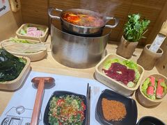 -独食火锅·半米屋台(直营总店)