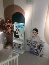 -More摩尔医美の注射线雕光电中心