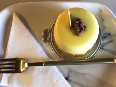 -UNI UNI(环亚凯瑟琳店)