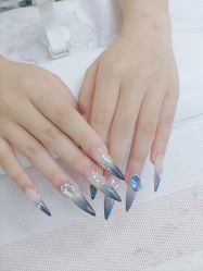 -尤米一站式美甲美睫