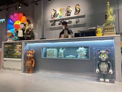 -sth more(会展航洋城店)