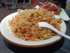 -牛味道炭火烤肉(湖前总店)