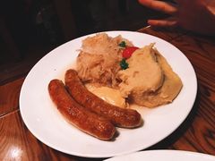 -申德勒加油站餐厅(三里屯北小街店)
