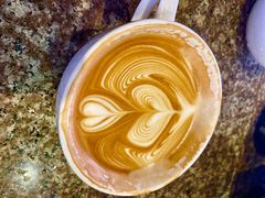 -24H COLOR咖啡厅(惠州金山湖店)