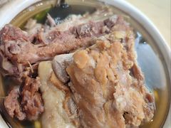 -阿策青岛排骨米饭(八里庙南五社区店)