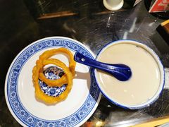 豆汁儿焦圈儿-四世同堂·京菜·烤鸭(双井店)