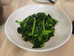 清炒豌豆尖-云腾食府·云南菜
