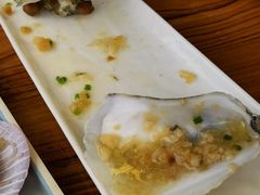 蒜蓉蒸生蚝-琼大师东方烤乳猪(亚特兰蒂斯店)