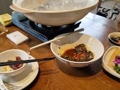 -湘力力小院·鱼汤泡饭(枫林路店)