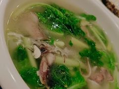 -望海潮海鲜店 特色家常菜(在海一方店)