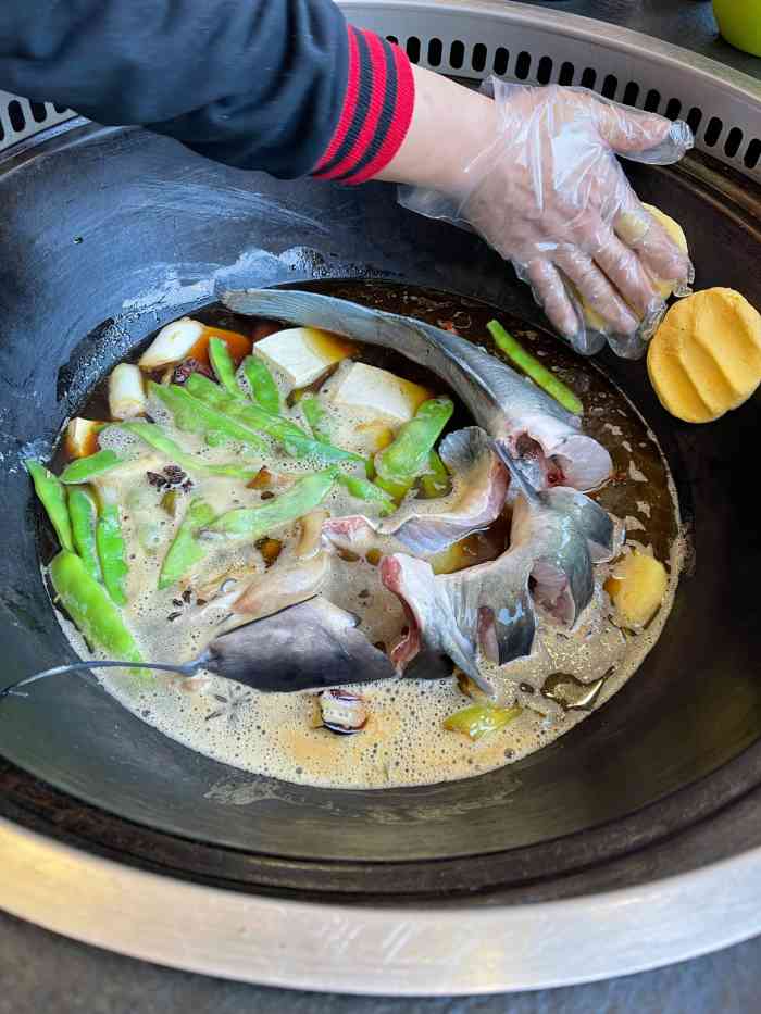 荣德灶台鱼(怀柔总店)-"怀柔这边办事,为了躲过堵车决定吃完饭再回.