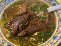 -金杨拉面王小吃面馆·牛三宝面·红烧牛肉粉