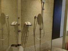 -上海外滩茂悦大酒店