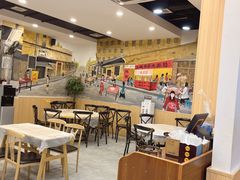 大堂-江城燕子大排档(江汉路步行街店)