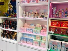 -泡泡玛特POPMART(蓝色港湾店)