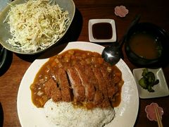 咖喱猪排饭-山杏yama-katsu·吉列炸物