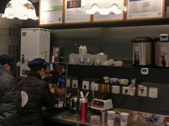 -茶颜悦色(岳麓山顶店)