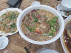 酸菜肥牛-无招牌