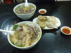 201312097918-华威达牛庄(黄埔大道西店)