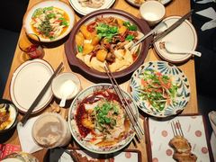 -纳鲁孜·新疆特色餐厅(上海悦荟广场店)