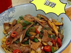 -阿彬生炒牛肉面(解放路店)