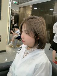 -AYO SALON