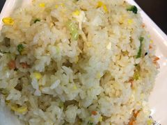 -扒虾小妹儿麻辣海鲜(宏图街店)