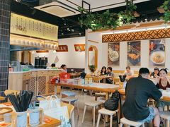 -馋三尺蟹粉小笼(人民广场店)