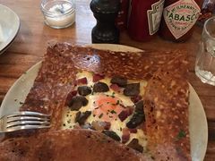 鸡蛋蘑菇熏肉荞麦可丽饼-RAC BAR(安福路店)