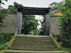 -观音桥步行街